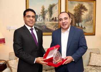 بعثة الأهلي في مأدبة عشاء بمنزل سفير مصر بكينيا