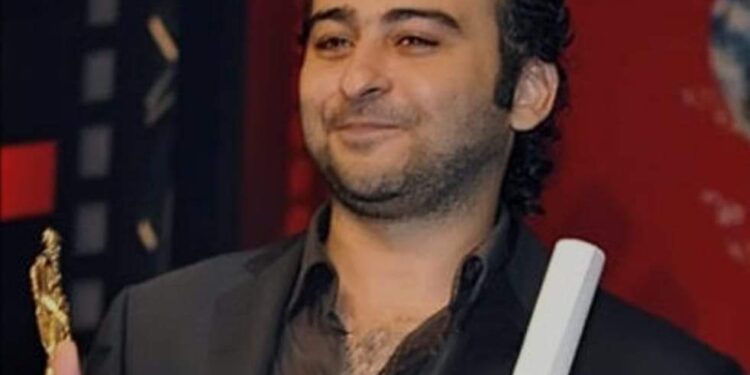 لا قيمة للحياة بدون عمل .. الفنان أحمد عزمي يوجه رسالة مؤثرة إلى زملاء المهنة