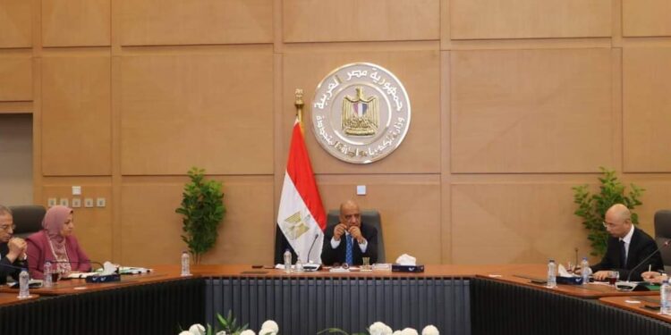 وزارة الكهرباء : نستهدف مواجهة التعدى على التيار الكهربائي وسرقته