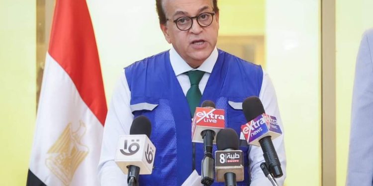 أزمة مياه أسوان .. وزير الصحة : سيطرنا على الوضع تماما وهذه أسباب النزلات المعوية المتكررة