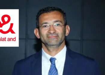 أحمد يحيى رئيس القطاع التجاري بشركة «إيه اند مصر» : عروض باقات الإنترنت والمكالمات تستهدف امتصاص ارتفاع الأسعار