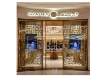 ماذا تعرف عن أول متجر فلاج شيب لمجوهرات عزة فهمي في السعودية؟