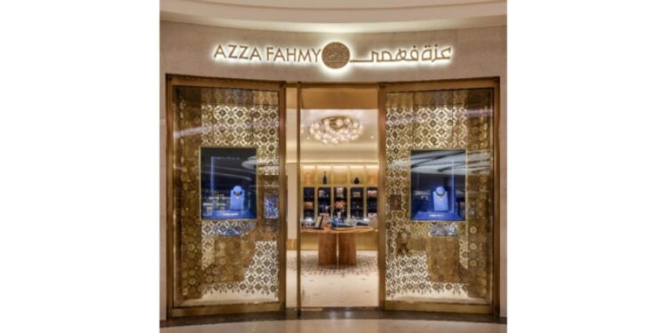 ماذا تعرف عن أول متجر فلاج شيب لمجوهرات عزة فهمي في السعودية؟