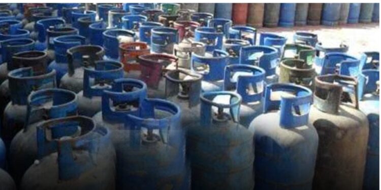 البترول : رفع سعر أسطوانة البوتاجاز المنزلي لـ 150 جنيه