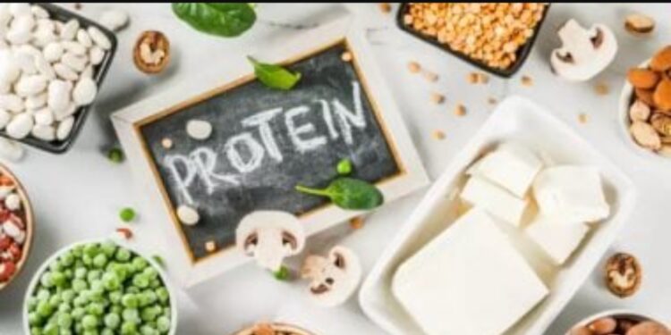 تعرف على أضرار الإفراط في تناول البروتين