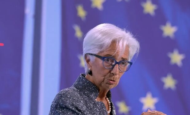 البنك المركزي الأوروبي: يحذر العالم من تداعيات التضخم لمنع تزايد الأزمة الاقتصادية