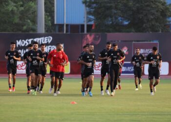 من دون راحة .. الأهلي يبدأ الاستعداد لقمة السوبر الأفريقي أمام الزمالك