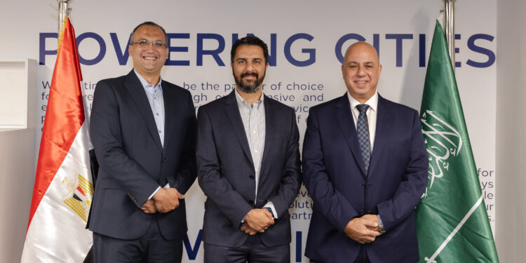 ما هو دور «أدفانسيس» في تطوير خدمات التعهيد لعملائها بالشرق الأوسط وإفريقيا؟