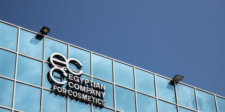 رئيس شركة  ECC : الاستحواذ على كاتو بريستيج يستهدف التوسع في مستحضرات التجميل