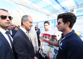 وزير الاتصالات : إنشاء 7 مراكز إبداع مصر الرقمية  بالمحافظات خلال 2025 