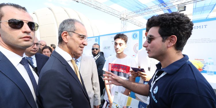 وزير الاتصالات : إنشاء 7 مراكز إبداع مصر الرقمية  بالمحافظات خلال 2025 