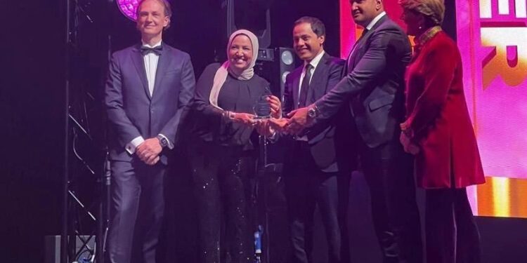 Global Connectivity Awards : المصرية للاتصالات أفضل مقدم للربط الدولي بفئة البيانات