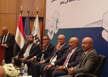 الاتصالات : 675 مليون دولار قيمة رخصة الجيل الخامس وتجديد تراخيص الشبكات القديمة