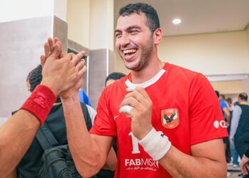 يد الأهلي يكتب تاريخًا قاريًا جديدًا بحصد لقب أفريقيا للأندية