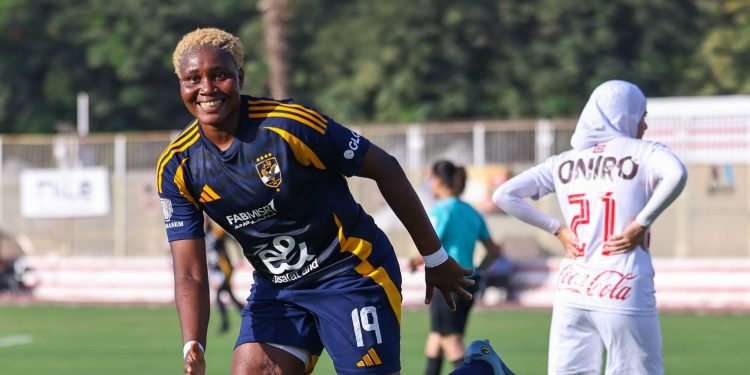 الأهلي يستهل مشواره بدوري الكرة النسائية الأول في مصر متفوقًا على الزمالك