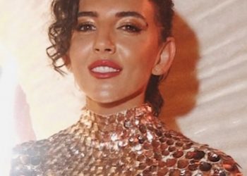 ماذا قالت والدة هادية غالب عن عنوسة ابنتها ؟