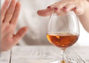  تناول الكحول حلال .. داعية يثير الجدل 