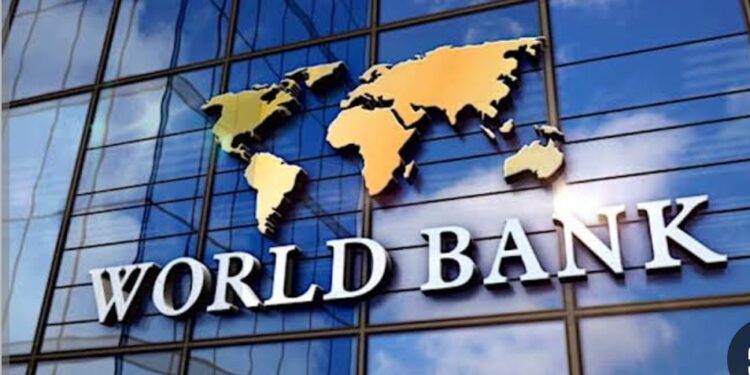 تفاصيل خفض البنك الدولي توقعات نمو الاقتصاد المصري خلال 2024-2025