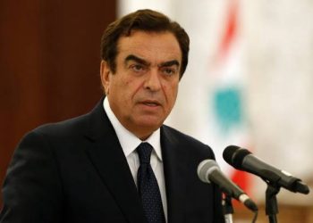 استهداف جورج قرداحي في غارة إسرائيلية .. ما القصة ؟