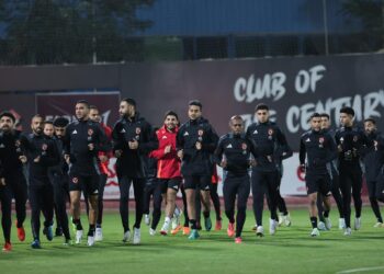 الأهلي بزيه التقليدي أمام ستاد أبيدجان في افتتاحية مجموعات أبطال أفريقيا .. اليوم