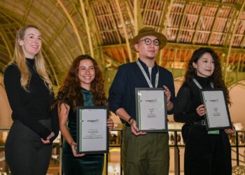 اوبو تحتفل بالمواهب العالمية في التصوير الفوتوغرافي بمعرض باريس للصور 2024 