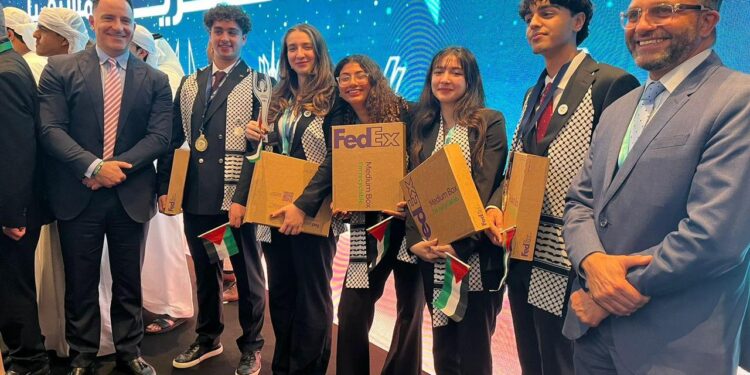 شركة “عَ بلاطة” للطاقة تفوز بجائزة “إمكانات فيديكس العالمية”