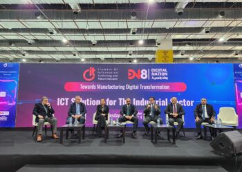 نائب وزير الاتصالات : مصر تحتضن 600 شركة ناشئة و23 مركزًا للإبداع الرقمي في 19 محافظة