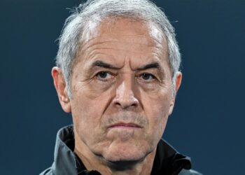 كولر بعد صدارة الدوري من أولى الجولات : فخور بمستوى لاعبي الأحمر