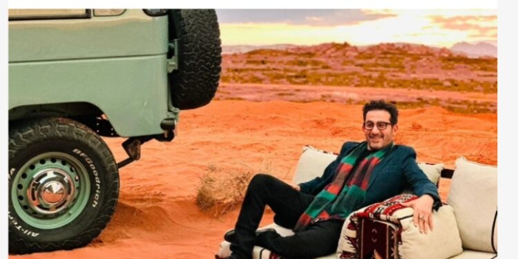 كيف تفاعل أحمد حلمي مع افتتاح استوديوهات “الحصن” بالسعودية؟