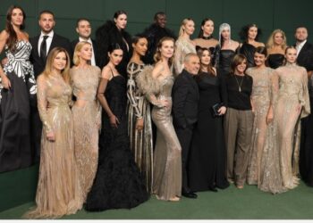 إيلي صعب يحتفل بمرور 45 عاماً على تأسيس دار أزيائه بوليفارد سيتي .. ما القصة؟