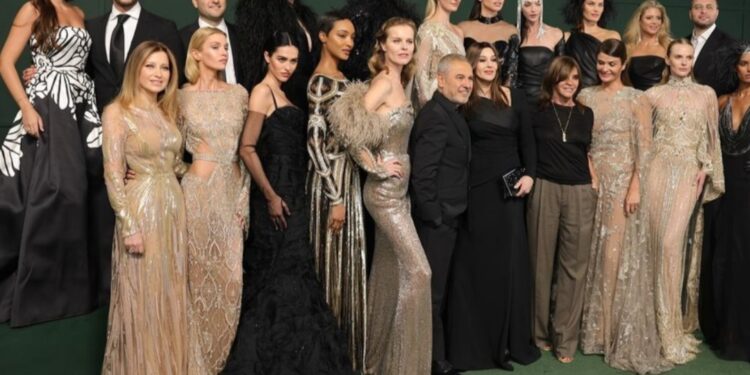 إيلي صعب يحتفل بمرور 45 عاماً على تأسيس دار أزيائه بوليفارد سيتي .. ما القصة؟