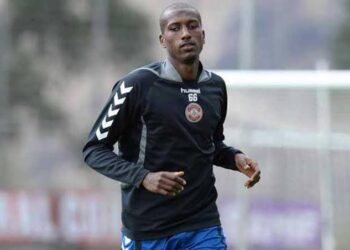 إتهام علي غزال بالنصب على زملاءه في المنتخب .. محامي الضحايا يكشف تفاصيل الواقعة