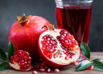 الرمان فاكهة الجنة .. فوائد ربانية لا مثيل لها وشجيرة معمرة في الإنتاج