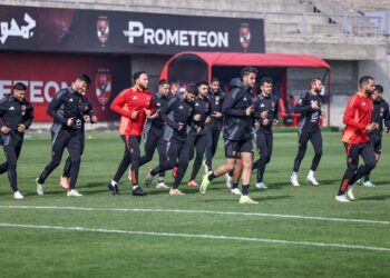 قدامى الأهلي : ما يحدث في غرفة ملابس الأحمر مهزلة