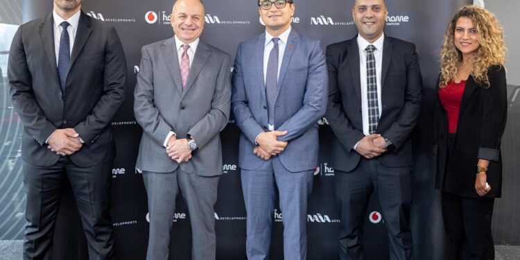 تفاصيل تعاون نايا العقارية مع فودافون لتوفير خدمات “Triple Play” داخل مشروعاتها