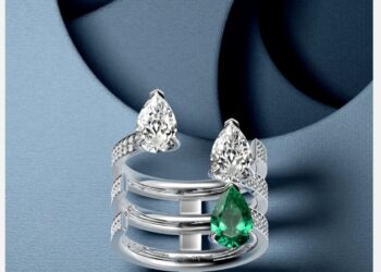 أجمل مجوهرات الكريسماس: أزياء فاخرة برموز مميزة