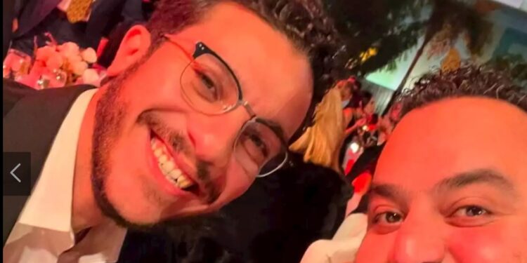 ماذا قال شيكو عن صورته مع نور النبوي؟