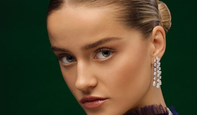 ماذا قدم مجوهرات الفردان لعروس 2025؟ 