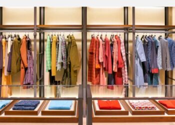 أبرز عادات الموضة لتحقيق إطلالة أنيقة خلال 2025