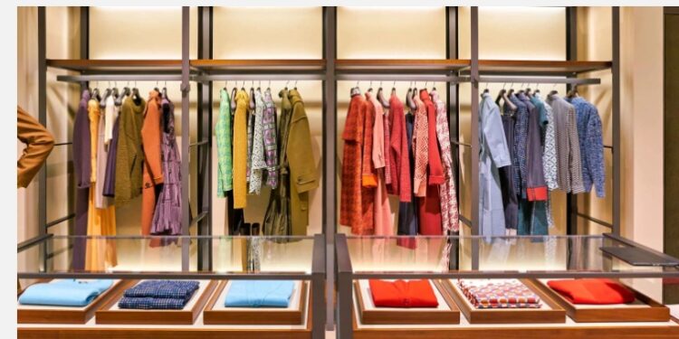 أبرز عادات الموضة لتحقيق إطلالة أنيقة خلال 2025