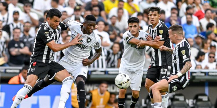 إنتركونتننتال .. الأهلي يترقب مواجهة بطل البرازيل أو المكسيك بنصف النهائي