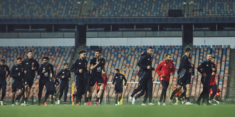 الليلة أمام بطل الجزائر .. الأهلي يسجل ظهوره القاري الأول بعد الإخفاق المونديالي