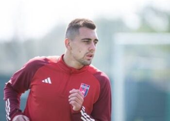 هل يصبح السلوفيني جراديسار مفاجأة الأهلي أمام بيراميدز ؟