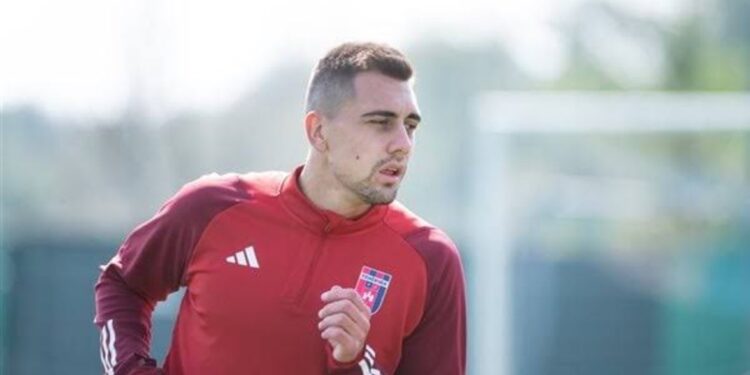 هل يصبح السلوفيني جراديسار مفاجأة الأهلي أمام بيراميدز ؟