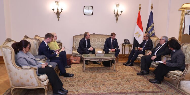 تقنية سامسونج Galaxy AI: تحويل الأفكار إلى واقع بلمسة واحدة