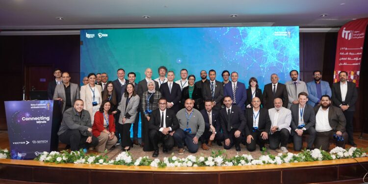 الاتصالات: تدريب 500 ألف فرد خلال 2025 بالتخصصات التكنولوجية المختلفة