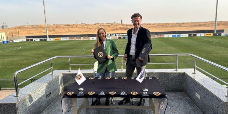 المصرية للاتصالات “أفضل بيئة عمل” للعام الثاني على التوالي.. ما القصة؟