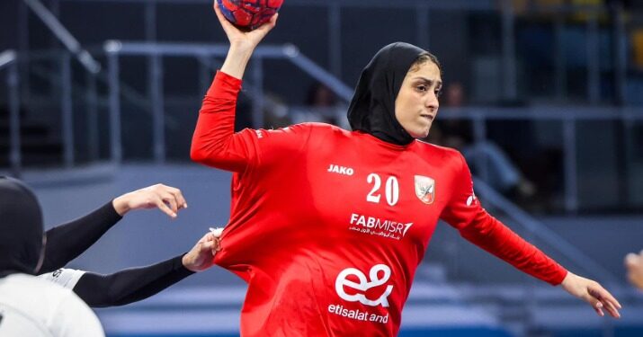 الأهلي يتفوق الزمالك ويصعد لنصف نهائي كأس مصر لسيدات اليد