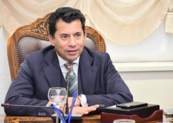 وزير الرياضة يتواصل مع بعثة اليد في كرواتيا .. تفاصيل