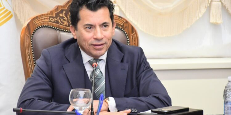 وزير الرياضة يتواصل مع بعثة اليد في كرواتيا .. تفاصيل